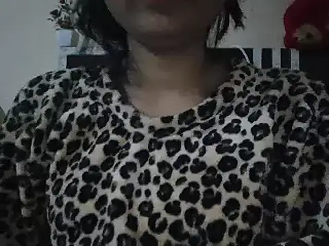 Snapshot of Lovedose_88 chatting on 01-08-25, 10:48 Lovedose 88 online show from 01-08-25, 10:48