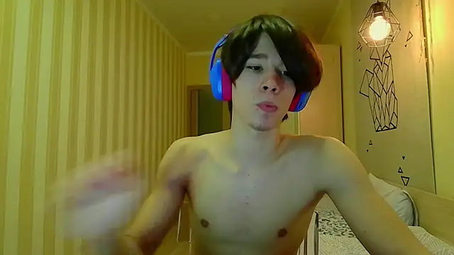 gayGamogey online show from 03-04-25, 07:22