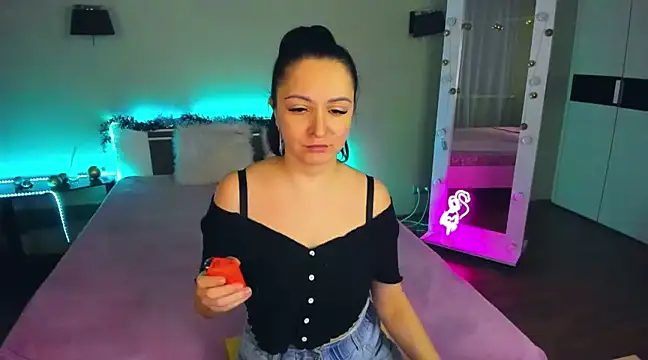 AngellLika online show from 01-08-25, 01:41