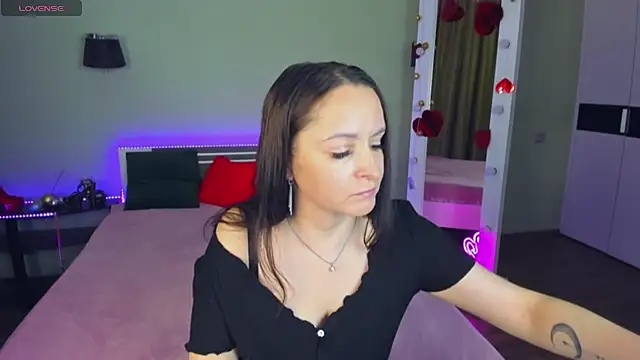 AngellLika online show from 09-19-25, 12:50