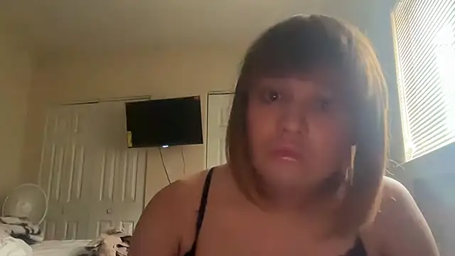 Snapshot of Rebecca_6969 chatting on 05-14-26, 10:16 Rebecca 6969 online show from 05-14-26, 10:16