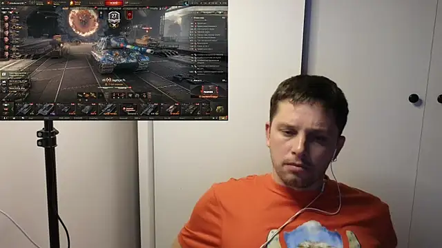 BigL0ve online show from 10-28-25, 02:42