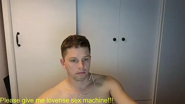 BigL0ve online show from 06-05-26, 02:23