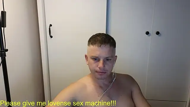 BigL0ve online show from 07-11-26, 02:09