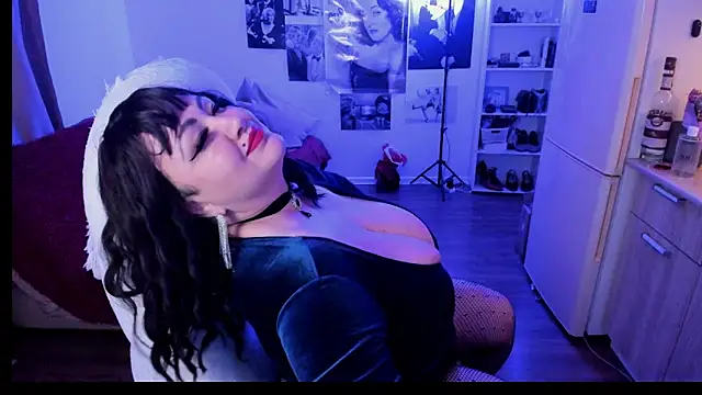 Scarlett OHara 1861 online show from 06-07-26, 08:56