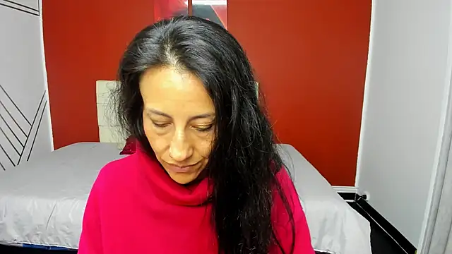 Snapshot of Abrillee1 chatting on 12-27-24, 04:58 Abrillee1 online show from 12-27-24, 04:58