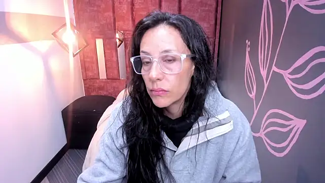 Snapshot of Abrillee1 chatting on 11-07-25, 12:05 Abrillee1 online show from 11-07-25, 12:05