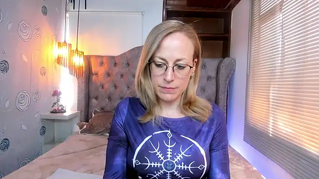 Snapshot of SammySanders chatting on 12-31-24, 05:29 SammySanders online show from 12-31-24, 05:29