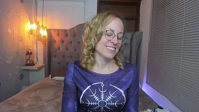 Snapshot of SammySanders chatting on 02-27-25, 11:15 SammySanders online show from 02-27-25, 11:15