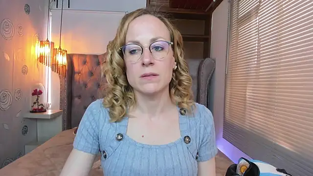 Snapshot of SammySanders chatting on 03-12-25, 05:07 SammySanders online show from 03-12-25, 05:07