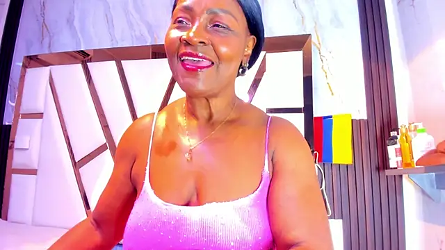 Snapshot of lola_hornei chatting on 07-23-26, 12:14 lola hornei online show from 07-23-26, 12:14