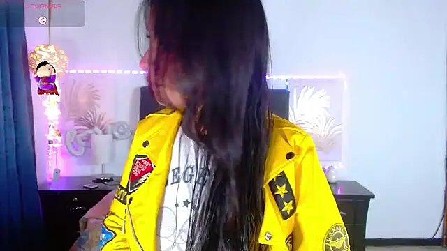 Snapshot of Julietacollins06 chatting on 02-18-25, 01:22 Julietacollins06 online show from 02-18-25, 01:22