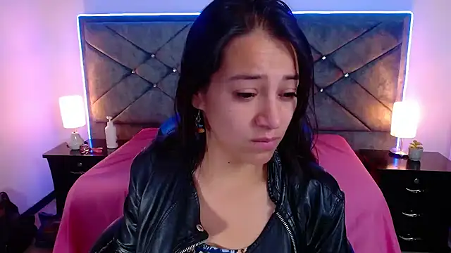 Julietacollins06 online show from 11-18-25, 01:04