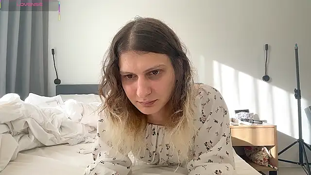 Alice Pinkhead online show from 10-10-25, 09:41