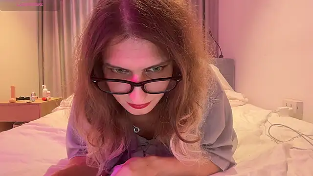 Alice Pinkhead online show from 03-03-26, 07:36