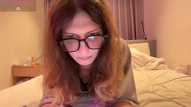 Alice Pinkhead online show from 07-09-26, 09:46