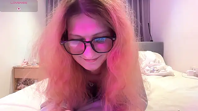Alice Pinkhead online show from 08-04-26, 09:01