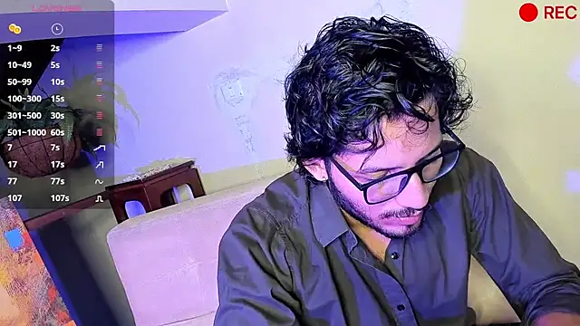 Snapshot of Nicholasrodrii chatting on 12-14-24, 10:39 Nicholasrodrii online show from 12-14-24, 10:39