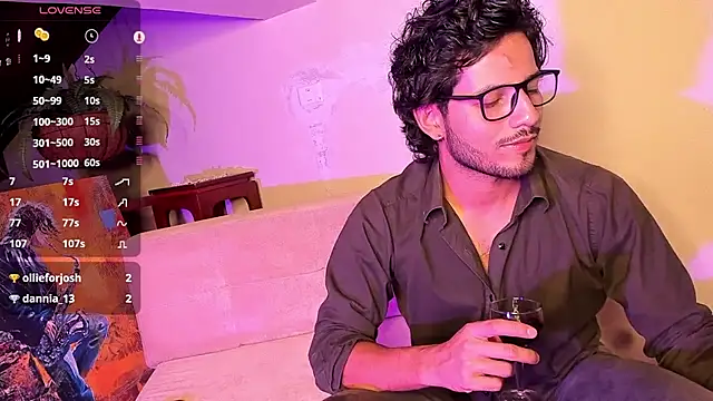Snapshot of Nicholasrodrii chatting on 12-20-24, 01:47 Nicholasrodrii online show from 12-20-24, 01:47