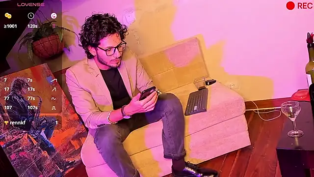 Snapshot of Nicholasrodrii chatting on 12-29-24, 04:27 Nicholasrodrii online show from 12-29-24, 04:27