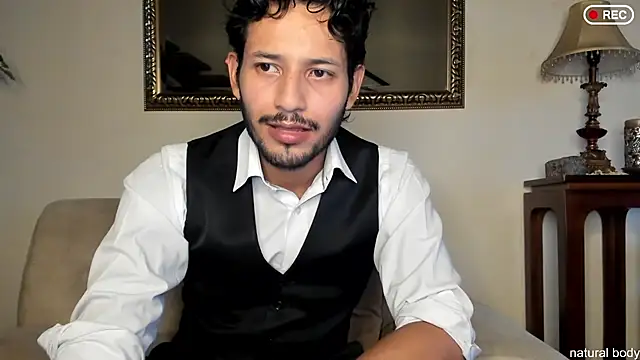 Snapshot of Nicholasrodrii chatting on 11-29-25, 10:46 Nicholasrodrii online show from 11-29-25, 10:46