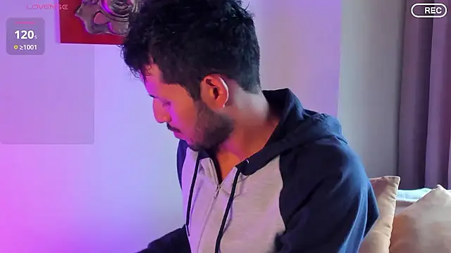 Snapshot of Nicholasrodrii chatting on 01-08-26, 08:55 Nicholasrodrii online show from 01-08-26, 08:55