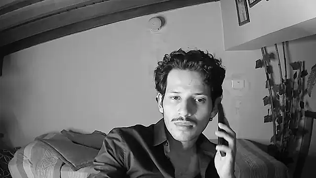 Snapshot of Nicholasrodrii chatting on 06-18-26, 11:20 Nicholasrodrii online show from 06-18-26, 11:20