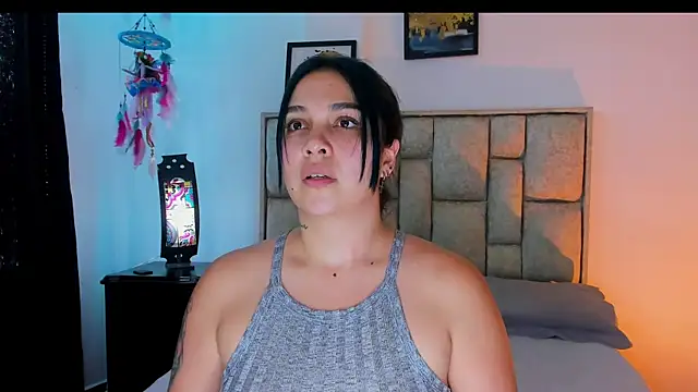 brianaGuzman online show from 05-16-26, 05:34