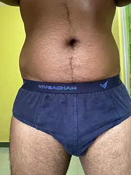 Snapshot of Tamil_510 chatting on 10-25-25, 09:50 Tamil 510 online show from 10-25-25, 09:50