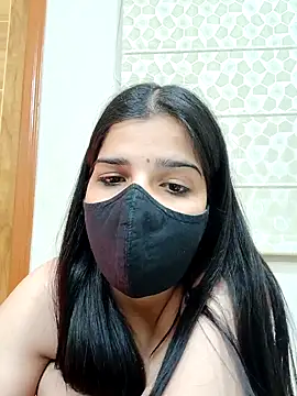 Snapshot of aaliya_bhattt chatting on 01-25-25, 05:19 aaliya bhattt online show from 01-25-25, 05:19