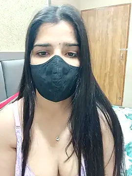 Snapshot of aaliya_bhattt chatting on 01-26-25, 05:44 aaliya bhattt online show from 01-26-25, 05:44