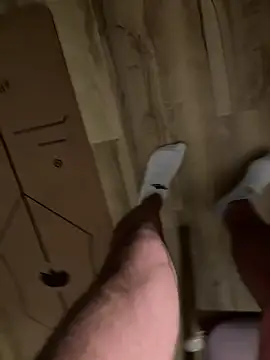 Snapshot of YoungCouple0604 chatting on 02-09-25, 11:15 YoungCouple0604 online show from 02-09-25, 11:15