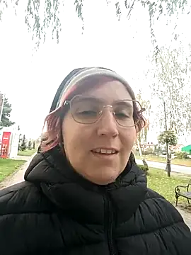 Snapshot of Marie1992PL chatting on 10-19-25, 07:09 Marie1992PL online show from 10-19-25, 07:09