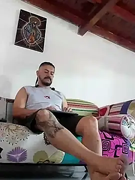 Snapshot of AndresSmith__ chatting on 02-20-25, 07:30 AndresSmith online show from 02-20-25, 07:30