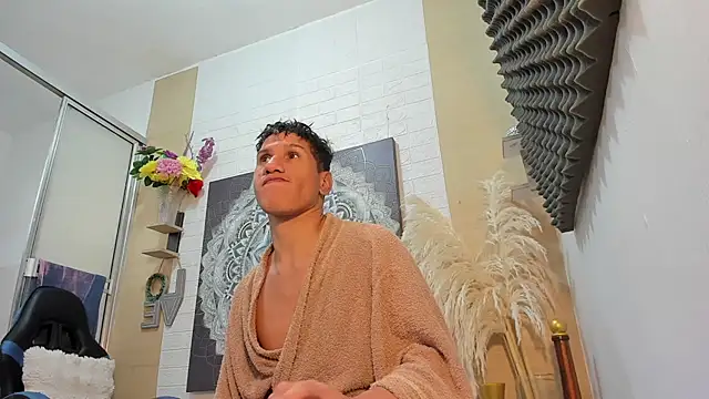 Snapshot of nakedfoam1 chatting on 02-01-26, 02:37 nakedfoam1 online show from 02-01-26, 02:37