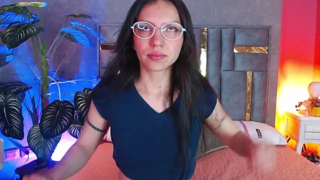 Bianca ks online show from 11-20-25, 03:07