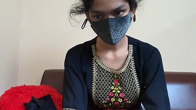 Snapshot of Srabontii chatting on 12-04-25, 09:12 Srabontii online show from 12-04-25, 09:12