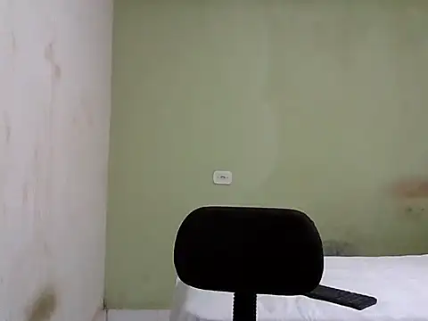 Snapshot of Rhaena_Doll chatting on 02-25-26, 12:09 Rhaena Doll online show from 02-25-26, 12:09