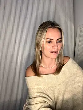 Milla  one online show from 12-14-25, 02:00