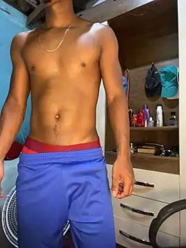 Leosilvaj1 online show from 04-27-26, 11:25