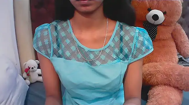 Snapshot of Cute_Sanna chatting on 03-20-25, 05:15 Cute Sanna online show from 03-20-25, 05:15