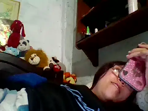 dafne19  online show from 01-28-25, 08:36