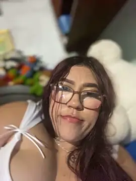 dafne19  online show from 03-21-25, 06:05