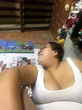 Snapshot of dafne19_ chatting on 12-20-25, 05:14 dafne19 online show from 12-20-25, 05:14