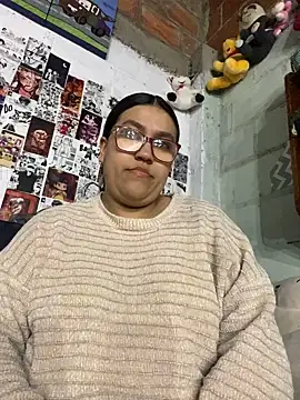 Snapshot of dafne19_ chatting on 12-23-25, 04:54 dafne19 online show from 12-23-25, 04:54