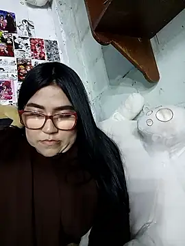 Snapshot of dafne19_ chatting on 01-17-26, 06:51 dafne19 online show from 01-17-26, 06:51