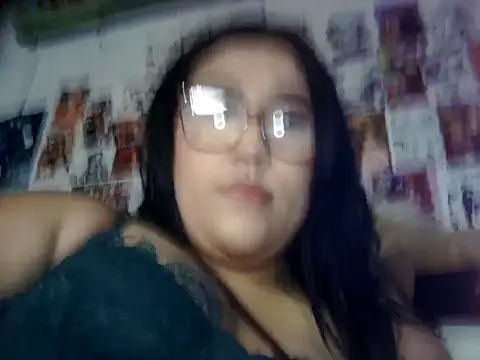 Snapshot of dafne19_ chatting on 02-01-26, 04:00 dafne19 online show from 02-01-26, 04:00