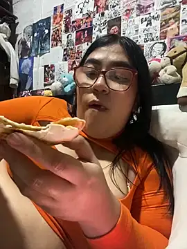 Snapshot of dafne19_ chatting on 02-04-26, 02:28 dafne19 online show from 02-04-26, 02:28