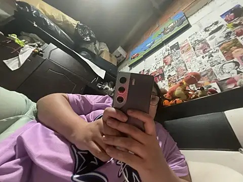 Snapshot of dafne19_ chatting on 03-09-26, 03:10 dafne19 online show from 03-09-26, 03:10