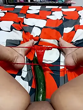 Snapshot of ambarlennoix chatting on 11-14-25, 08:07 ambarlennoix online show from 11-14-25, 08:07